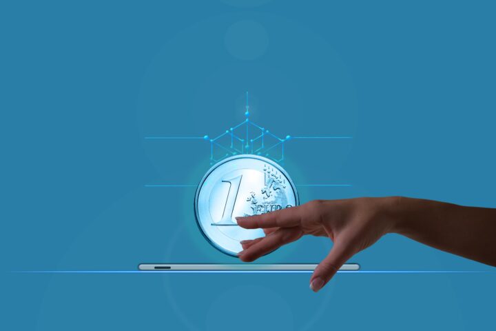 How Fintech Is Changing the Way We Save Money