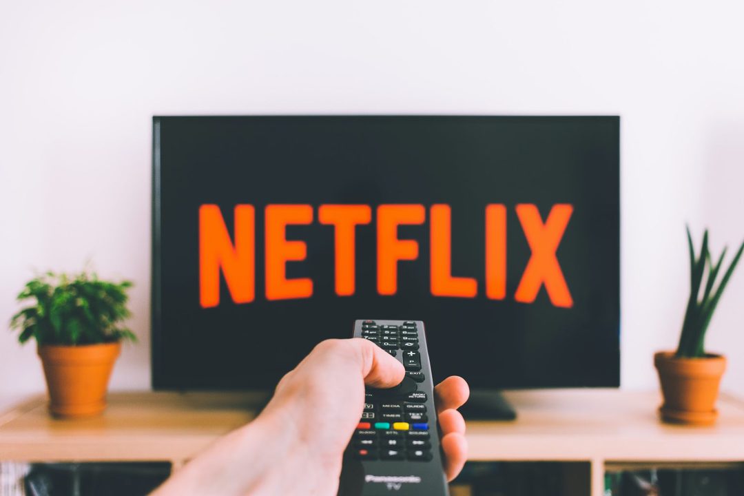 The Best US Only Netflix Shows & How to See Them Outside the US