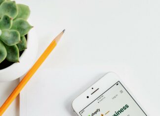 eCommerce Retailers