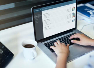 Why 1600 x 900 Resolution Display is Popular
