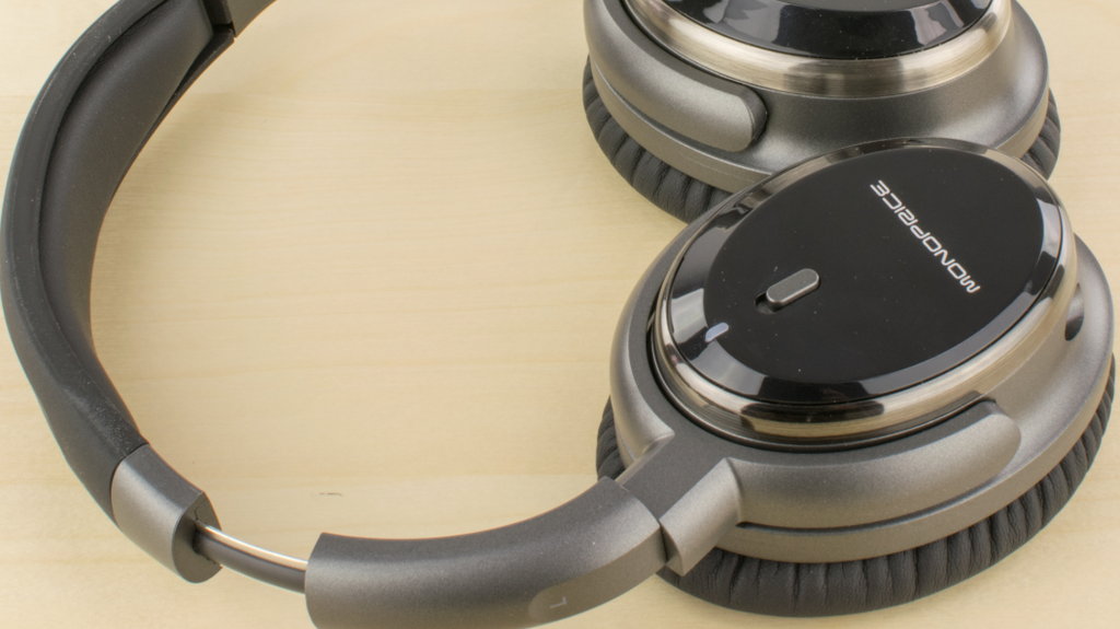 MonoPrice headphone