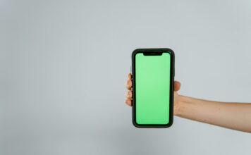 fix Green Phone Screen Issues