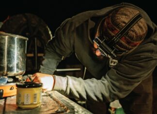 10 Tips for Choosing Durable Lighting for Hard Jobs durable Work Light